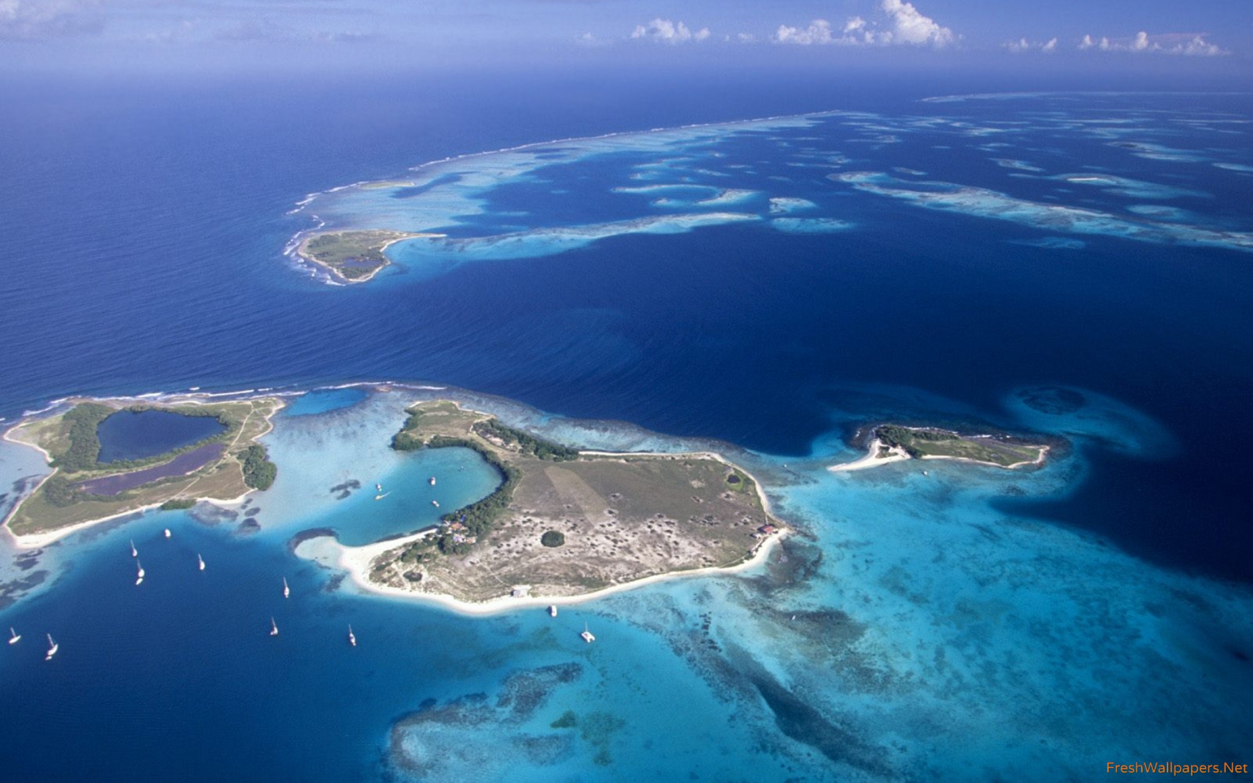 vista-aerea-del-archipielago-de-los-roques