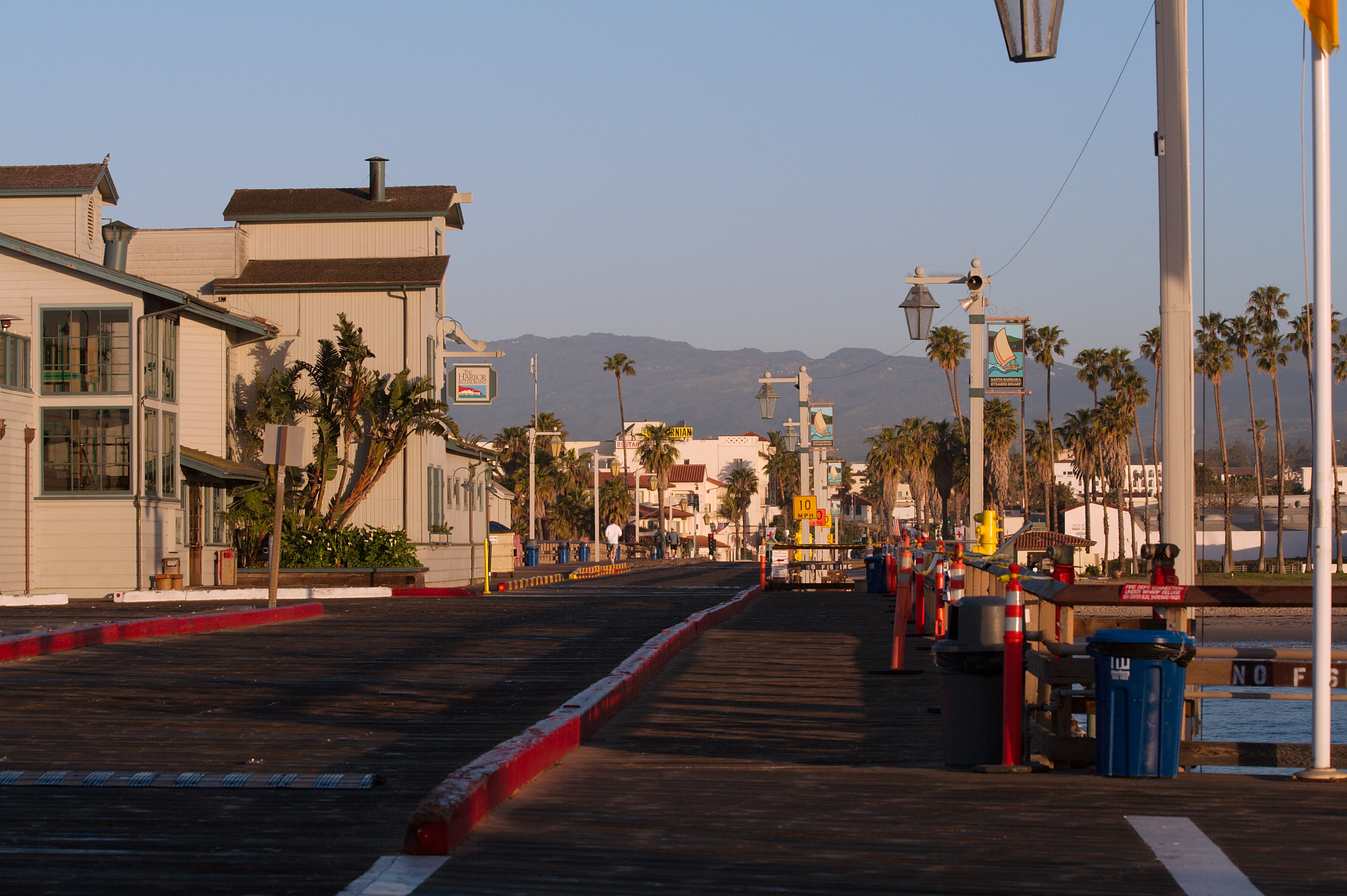 los Ángeles, Santa Bárbara, California