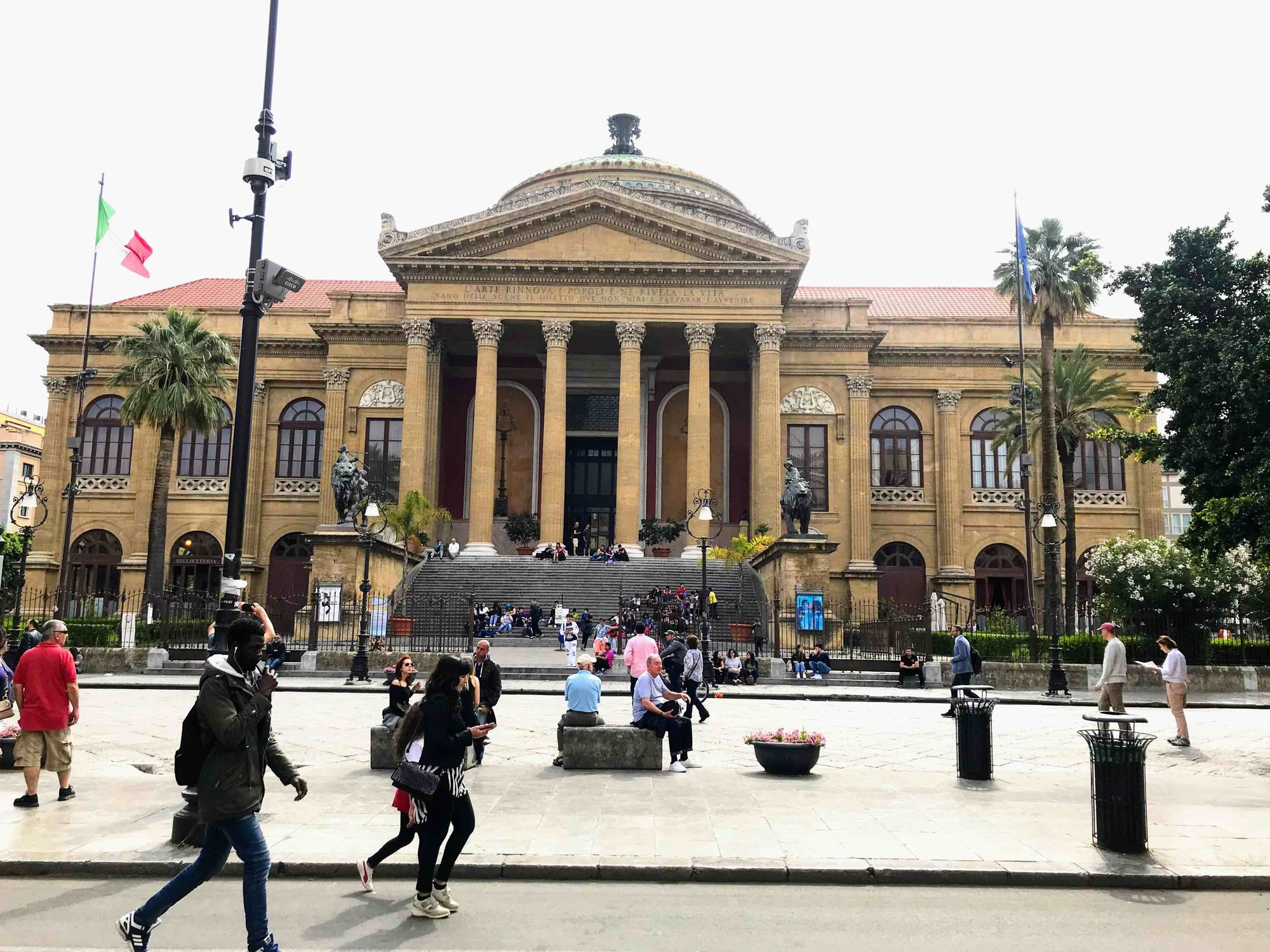 Dos noches en Palermo, Sicilia