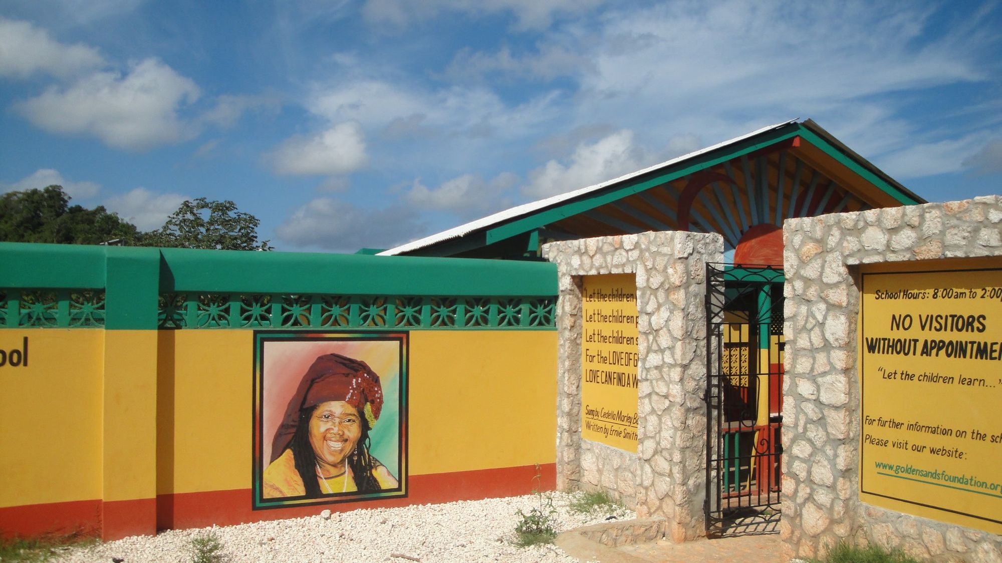 Escuela Cedella Marley en Nine Mile, Jamaica