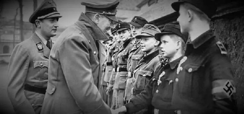 Abel Basti: Adolf Hitler vivió en Argentina.