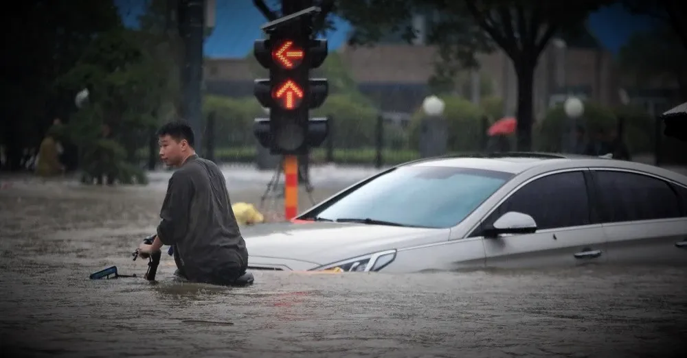 Inundaciones históricas azotan Dubái.