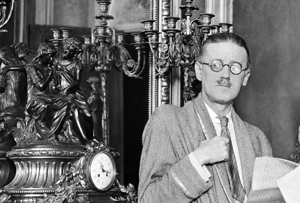 Autores que rompieron las reglas: voces que transformaron la literatura y siguen vivas hoy