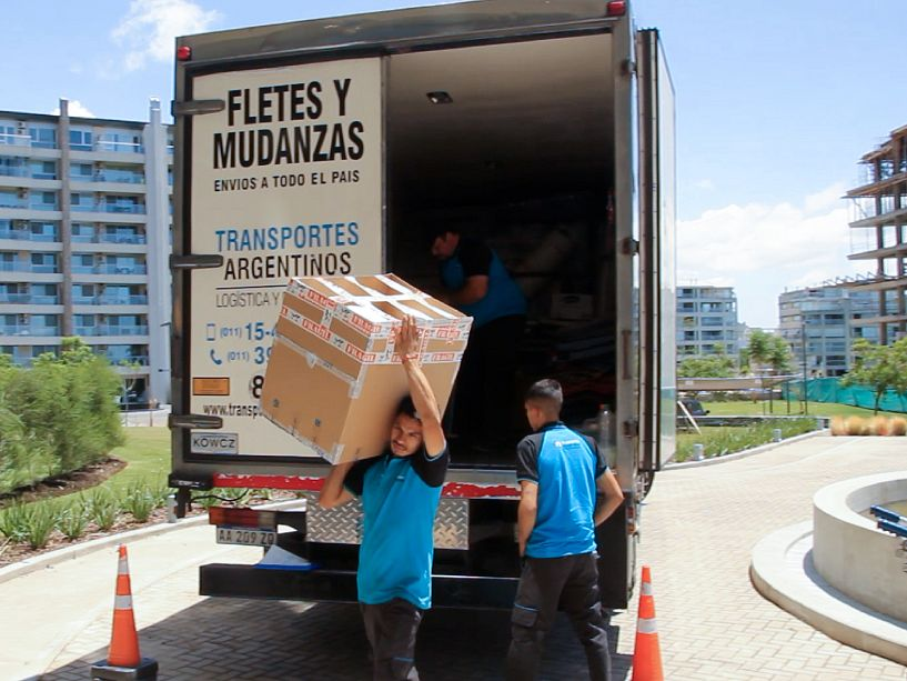 Transportes Argentinos: la empresa de mudanzas mejor valorada de Argentina (4.9 ★ en Google)
