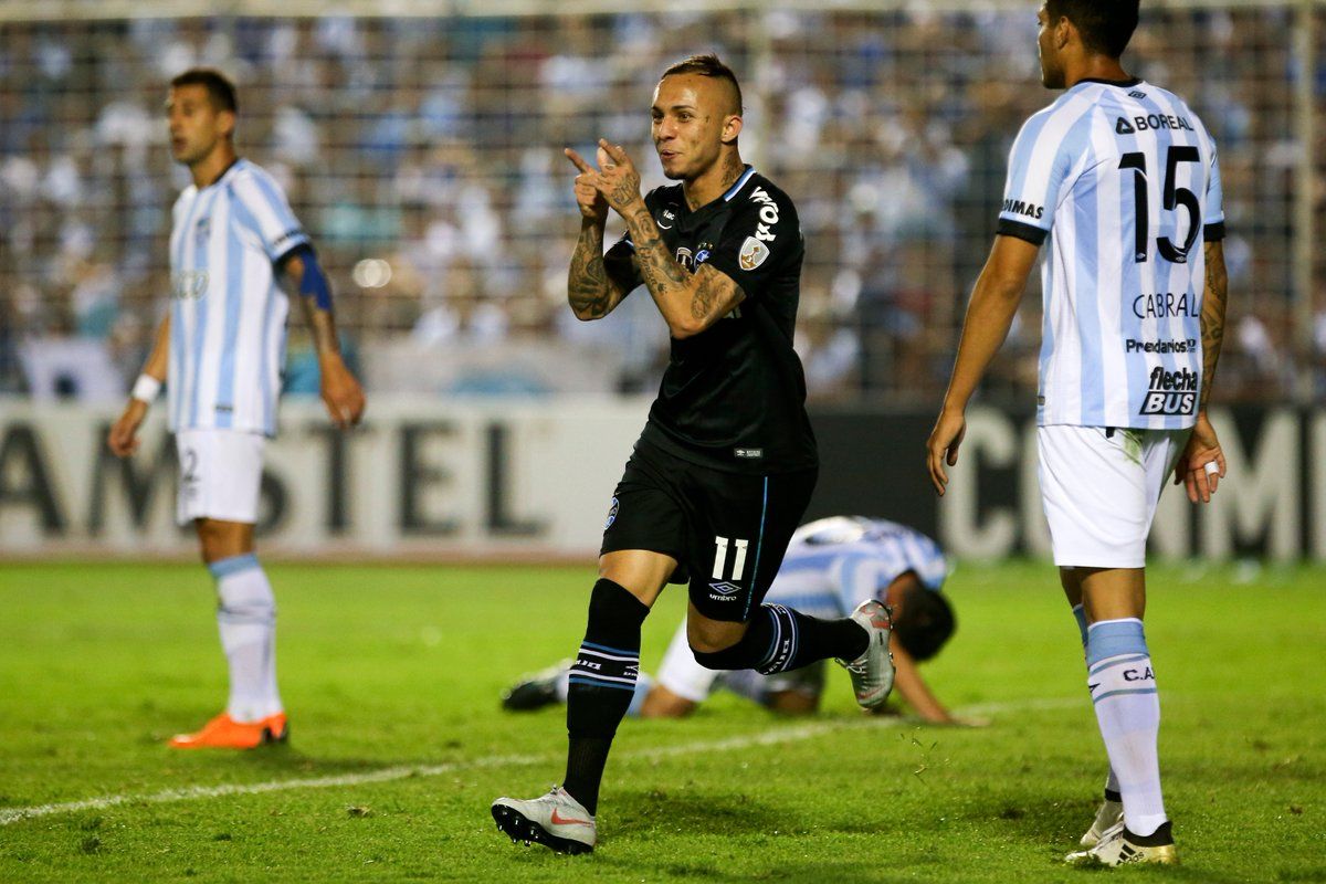 Perdió Atlético Tucumán y la ilusión le quedó lejos