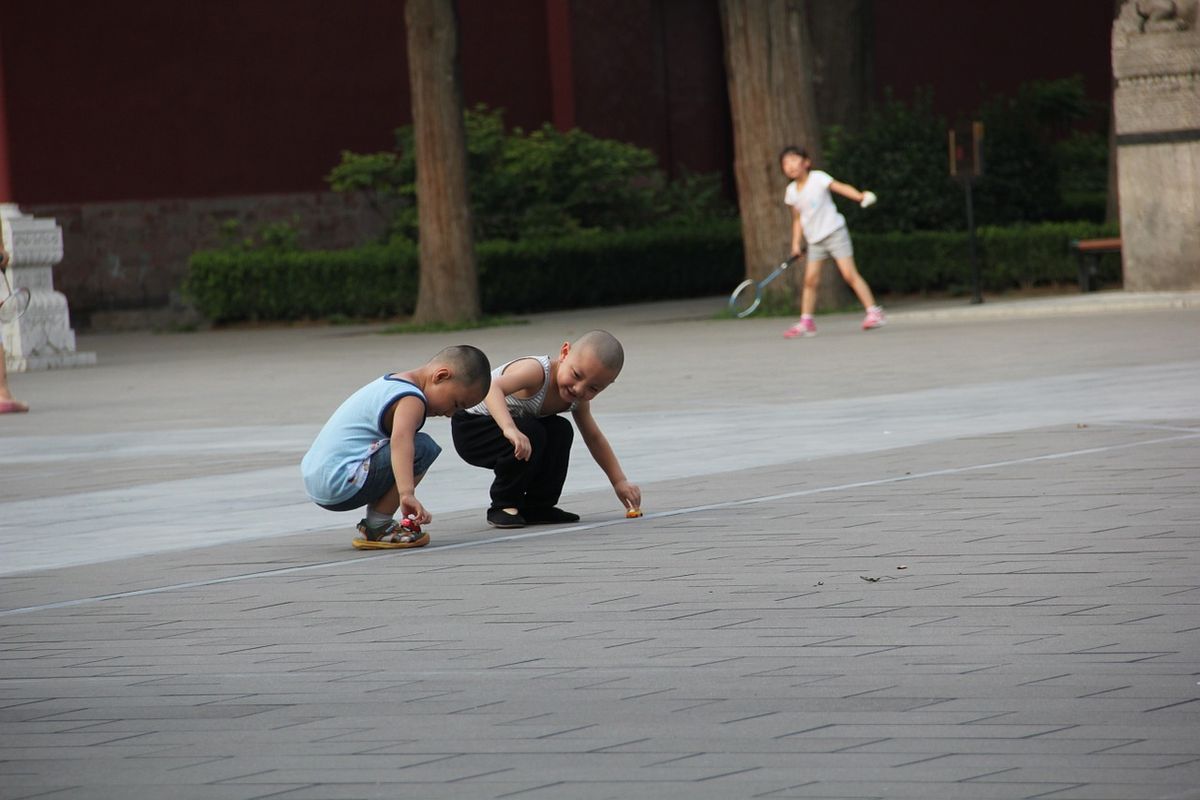 China, de factoría del mundo a "fábrica de niños"