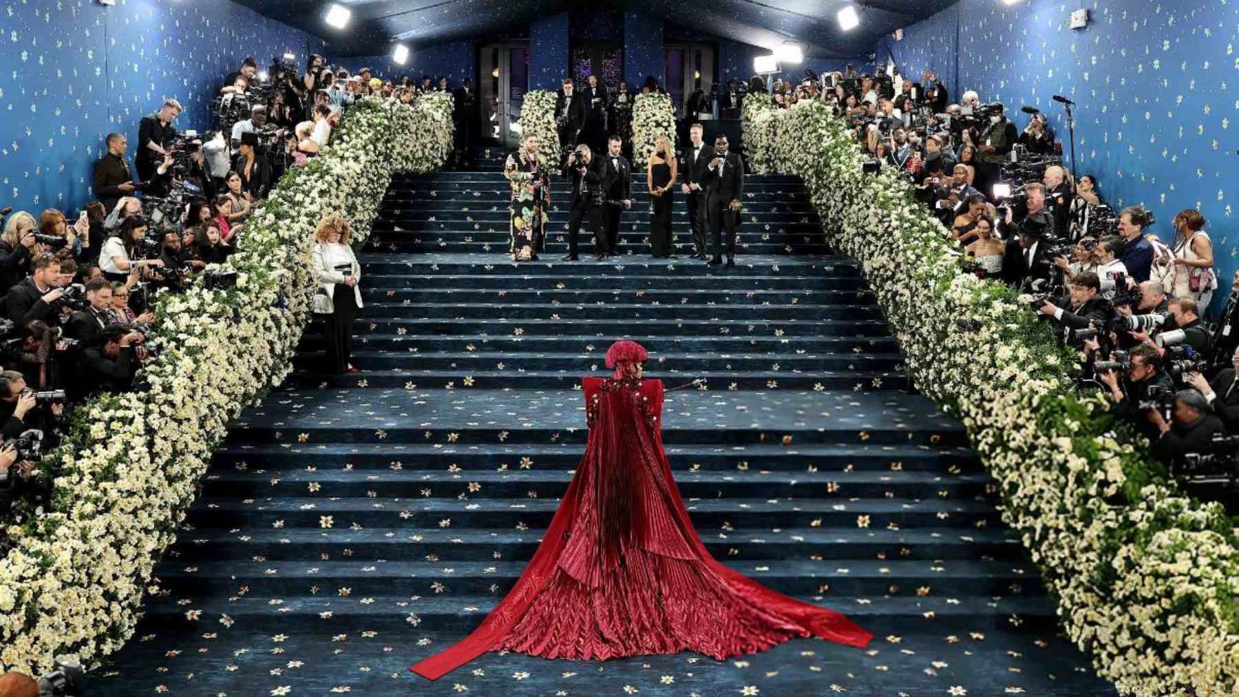 Met Gala 2025: Elegancia, poder y sastrería negra