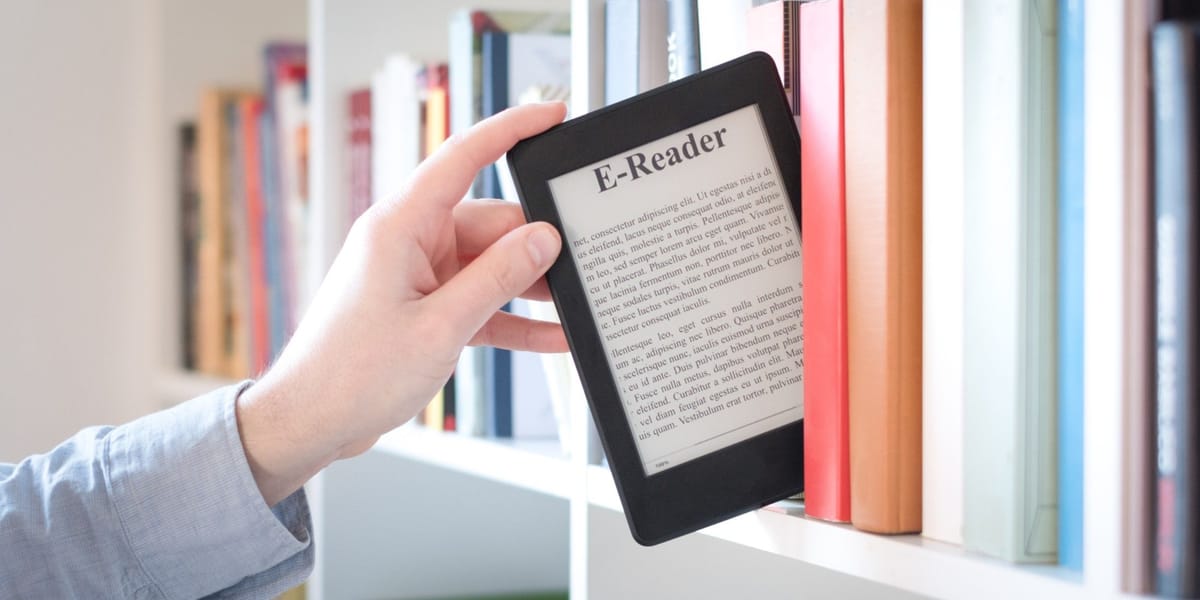 Leer en Kindle: Ventajas y desventajas de dejar el papel