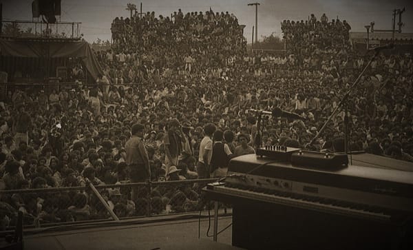 La Falda 86´, Soda Stereo metió a Charly García de contrabando.