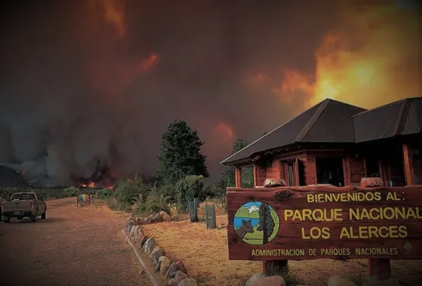 Parque Nacional Los Alerces, el fuego no da tregua.