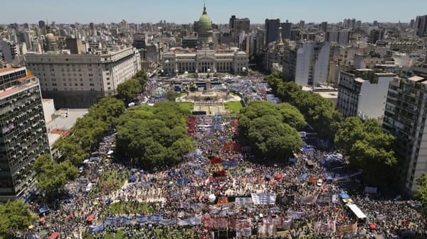 La CGT y la izquierda se Movilizaron al Congreso ¿Quién ganó la plaza Digital?