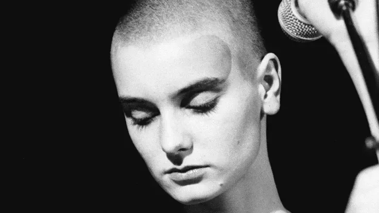 La cantante irlandesa Sinéad O'Connor falleció hoy a los 56 años.